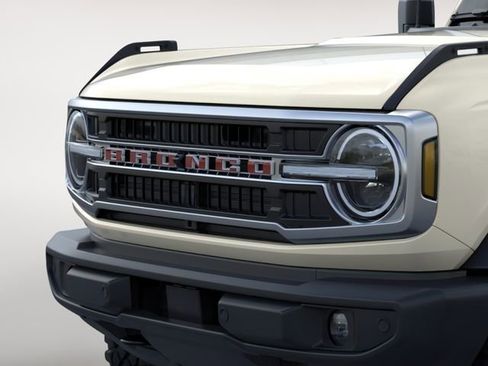 New 2026 Ford Bronco Outer Banks w/ Sasquatch Package AWD/4WD image 19