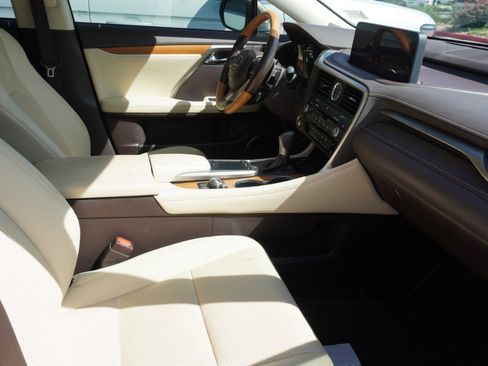 Used 2020 Lexus RX 350 FWD w/ Premium Package image 8
