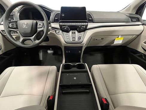New 2026 Honda Odyssey EX-L image 17