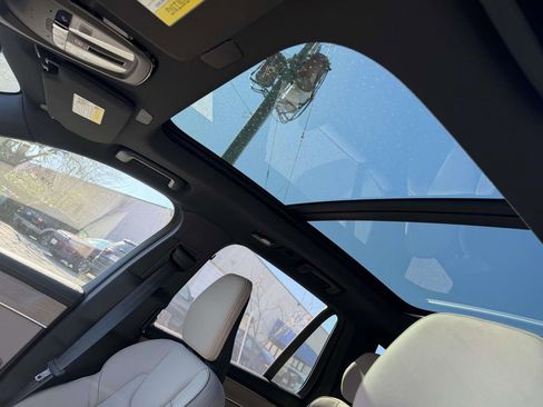 New 2026 Volvo XC90 B6 Plus w/ Protection Package Premier AWD/4WD image 18