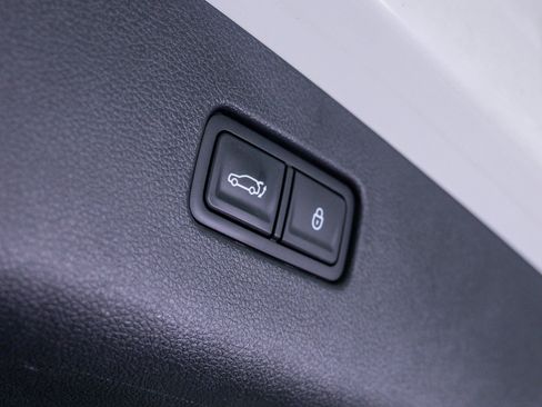 Used 2024 Genesis Electrified GV70 w/ Prestige Package AWD/4WD image 9