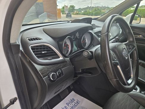 Used 2016 Buick Encore AWD image 9