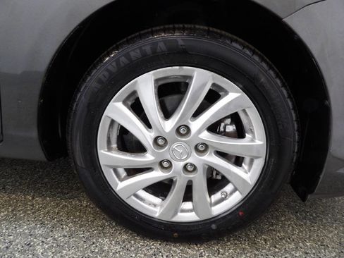 Used 2012 MAZDA MAZDA3 i Touring FWD image 20