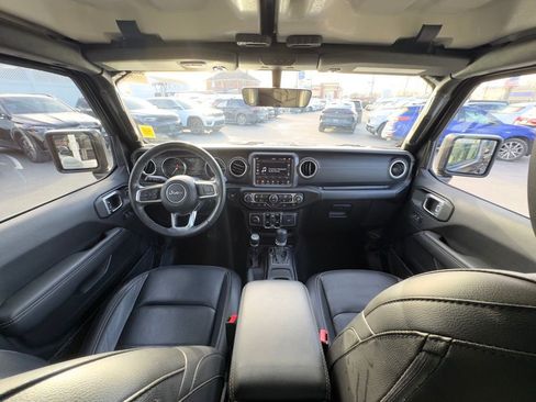 Used 2023 Jeep Wrangler Unlimited Sahara w/ Cold Weather Group image 25