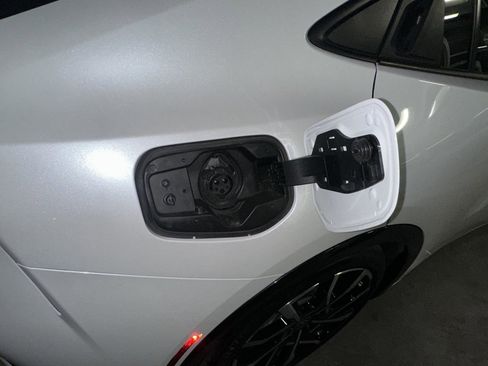 Used 2024 Toyota Prius Prime image 29