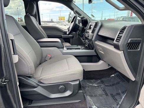 Used 2016 Ford F150 XLT w/ Equipment Group 301A Mid RWD image 31
