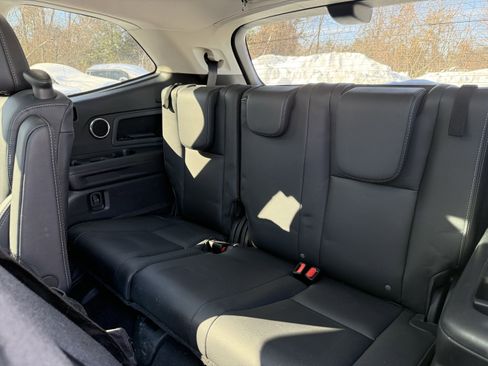 Used 2022 Subaru Ascent Touring image 31