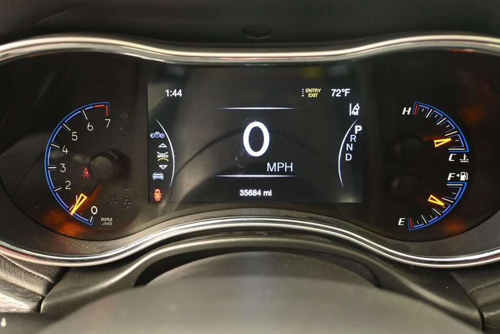 Used 2021 Jeep Grand Cherokee Summit AWD/4WD image 24