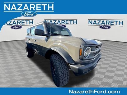 New 2025 Ford Bronco Base w/ Sasquatch Package
