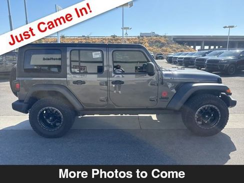 Used 2022 Jeep Wrangler Unlimited Sport AWD/4WD image 7