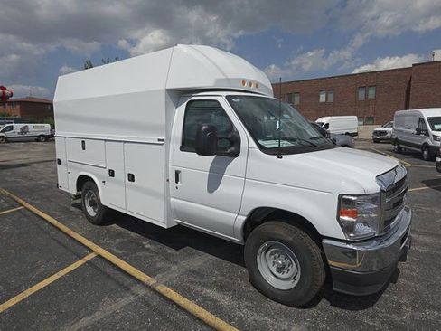 New 2026 Ford E-350 and Econoline 350 Super Duty w/ Power Equipment Group image 1