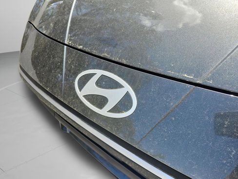 New 2026 Hyundai Elantra SE image 28