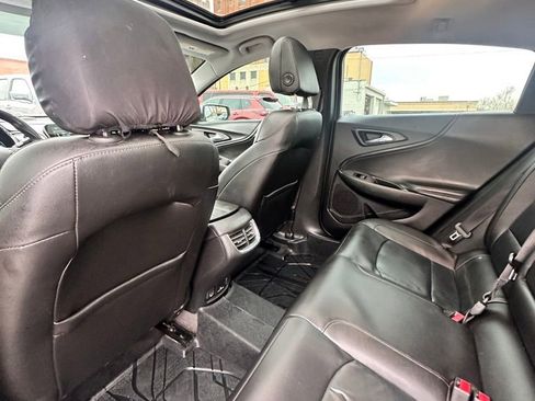 Used 2018 Chevrolet Malibu LT w/ Leather Package image 27