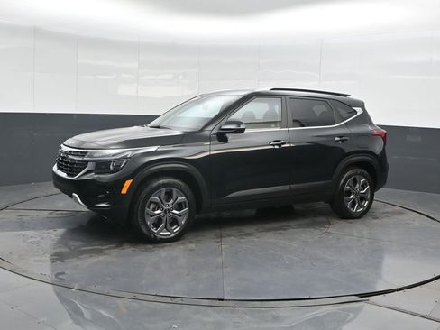 Used 2024 Kia Seltos S image 7