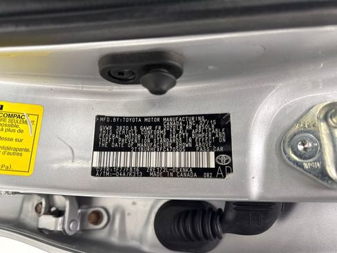 Used 2015 Toyota Corolla LE image 27