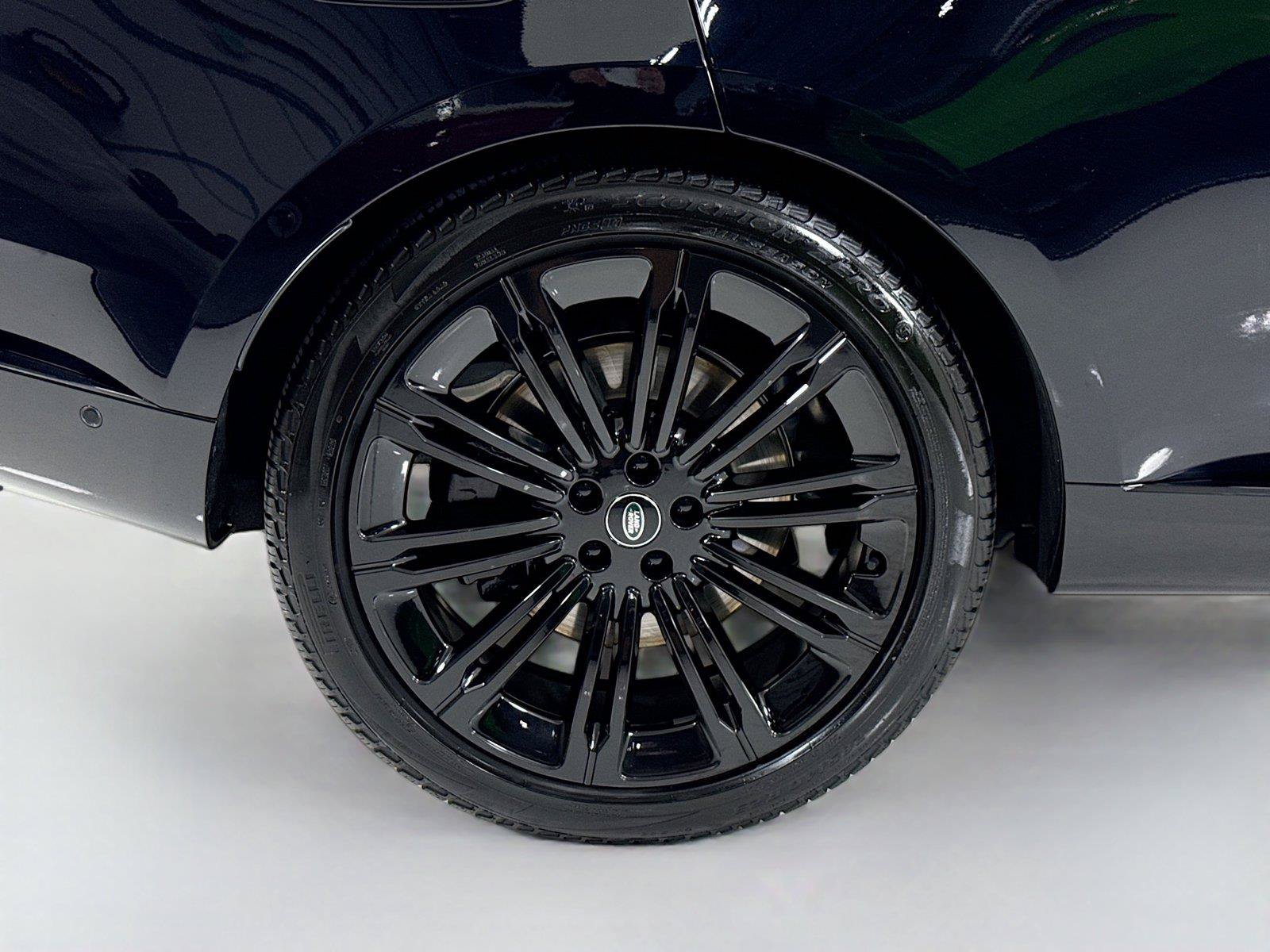 Used 2024 Land Rover Range Rover Autobiography AWD/4WD image 39