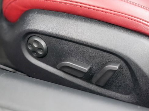 Used 2015 Audi R8 V8 image 32