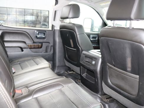Used 2015 GMC Sierra 3500 Denali AWD/4WD image 23