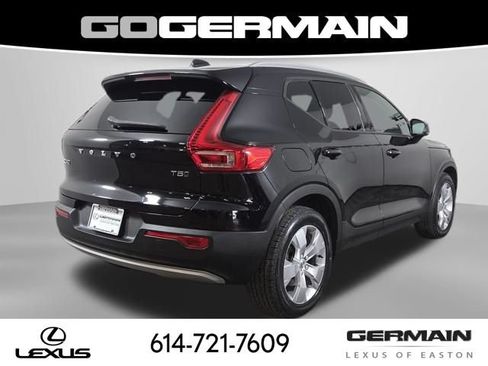 Used 2019 Volvo XC40 T5 Momentum AWD/4WD image 9