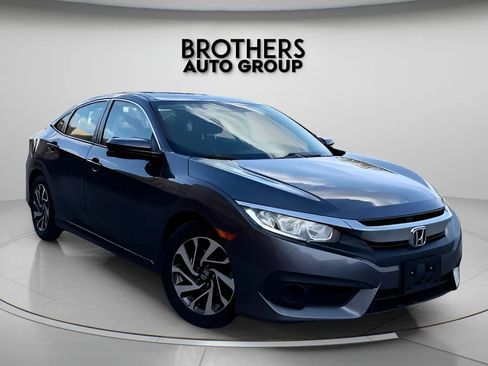 Used 2016 Honda Civic EX image 2