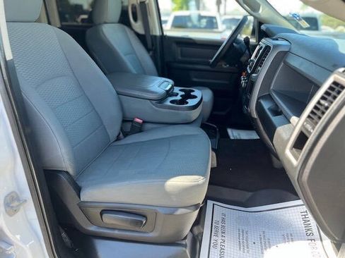 Used 2014 RAM 3500 Tradesman w/ Chrome Appearance Group AWD/4WD image 11