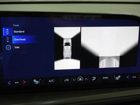 New 2026 Chevrolet Traverse LT w/ Driver Confidence Package image 33