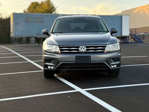 Used 2018 Volkswagen Tiguan S image 8