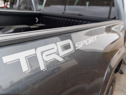 Used 2023 Toyota Tacoma TRD Sport image 11