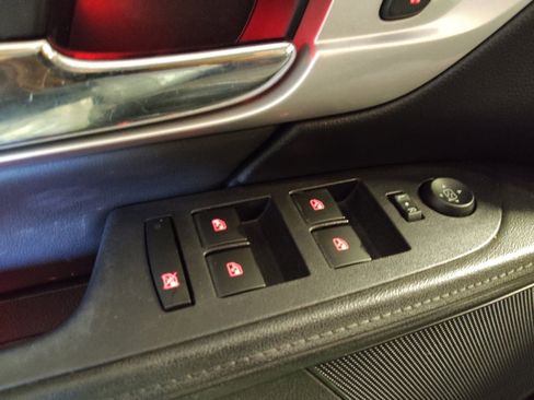 Used 2016 GMC Terrain Denali image 27