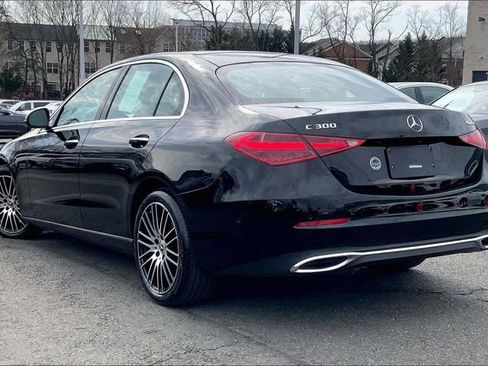 Used 2025 Mercedes-Benz C 300 4MATIC Sedan image 10