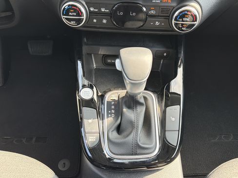 Used 2024 Kia Soul EX FWD image 22