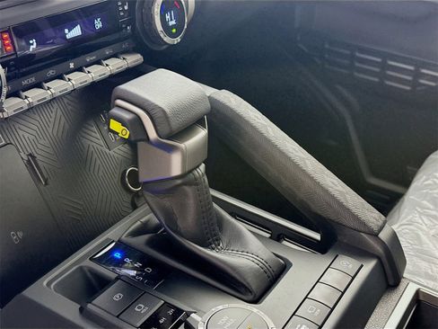 Certified 2024 Toyota Tacoma Limited image 9