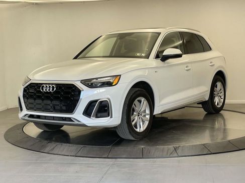 Certified 2022 Audi Q5 2.0T Premium image 1