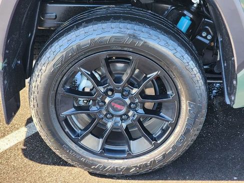 Used 2023 Toyota Tundra Limited w/ TRD Off-Road Package image 9