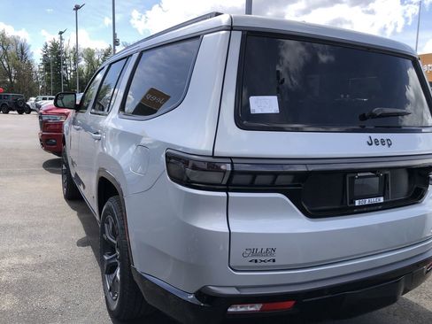 New 2026 Jeep Grand Wagoneer Limited image 4