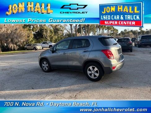 Used 2020 Chevrolet Trax LS w/ Tint and Cruise Package image 6
