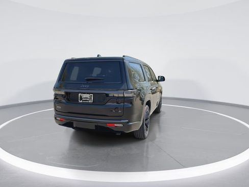 New 2026 Jeep Grand Wagoneer Limited AWD/4WD image 8