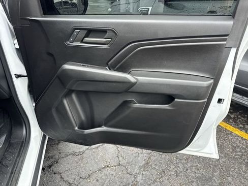 Certified 2024 Chevrolet Colorado W/T w/ Technology Package image 28