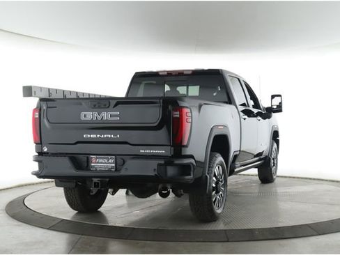 Used 2026 GMC Sierra 2500 Denali Ultimate w/ LPO, GMC Protection Package AWD/4WD image 7