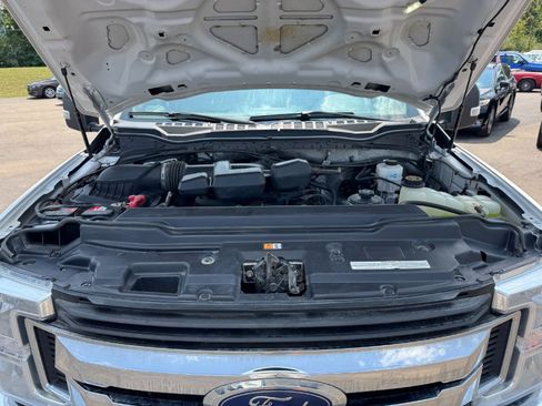 Used 2019 Ford F250 XLT AWD/4WD image 22