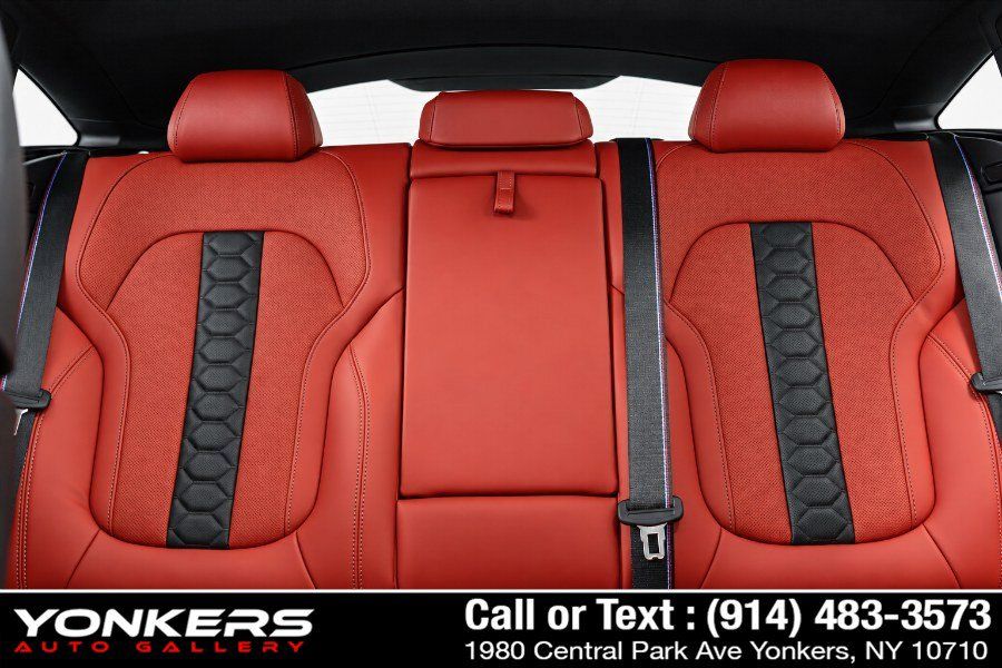 Used 2025 BMW X6 M Competition w/ Executive Package AWD/4WD image 34