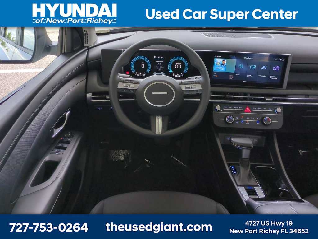Used 2026 Hyundai Tucson SE FWD image 17