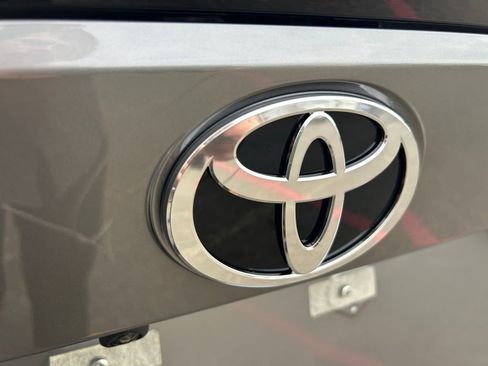 Used 2025 Toyota bZ4X FWD w/ Weather Package image 33