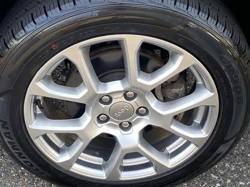 Certified 2022 Jeep Compass Latitude image 23