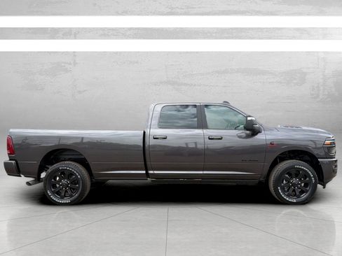 New 2026 RAM 3500 Laramie w/ Night Edition AWD/4WD image 4