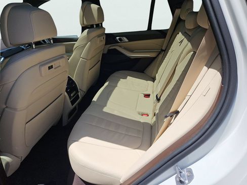 Used 2019 BMW X5 xDrive40i w/ Premium Package 2 AWD/4WD image 37