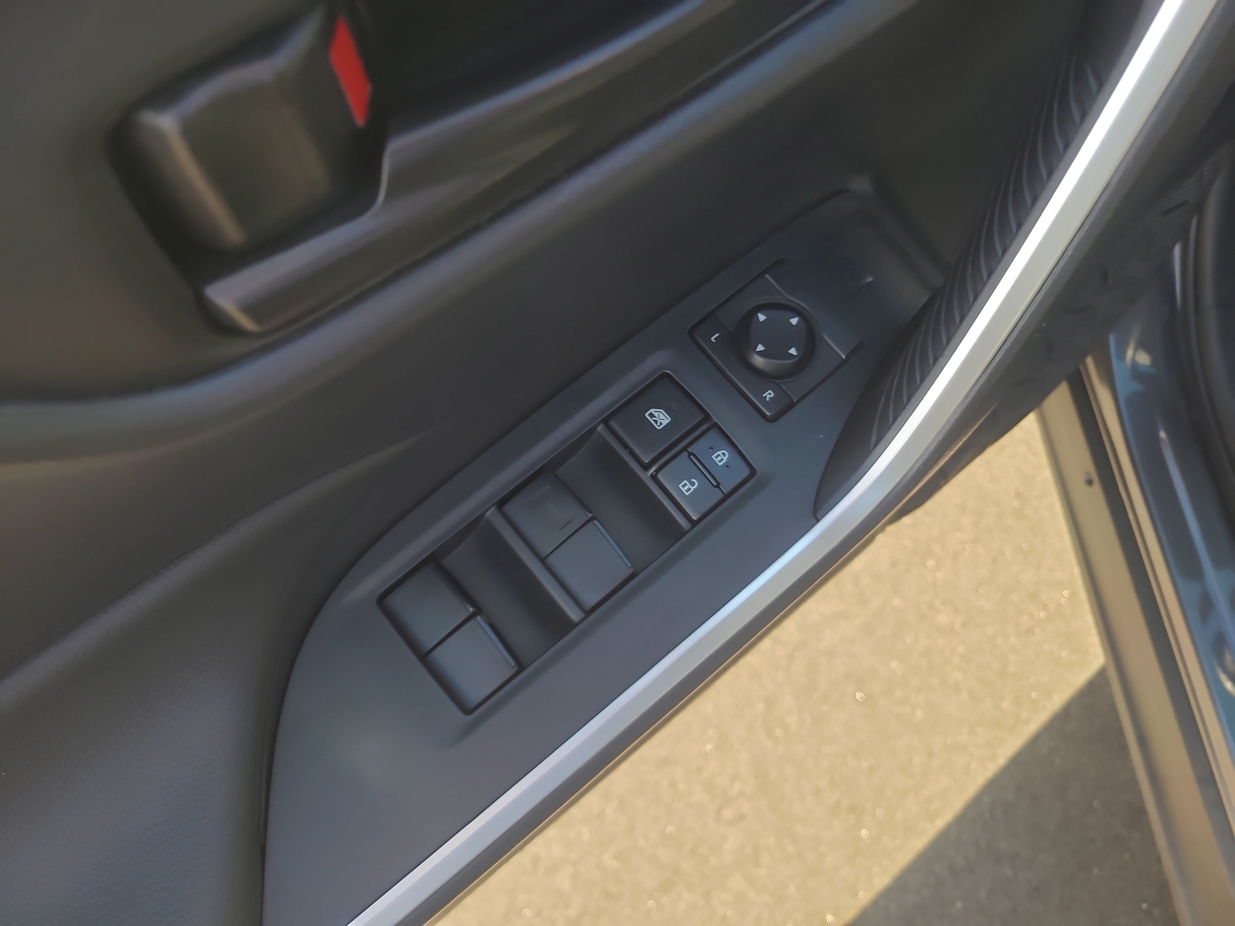 Certified 2024 Toyota RAV4 LE AWD/4WD image 13