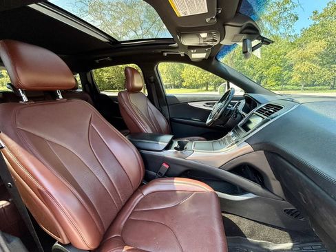 Used 2019 Lincoln Nautilus Reserve AWD/4WD image 20