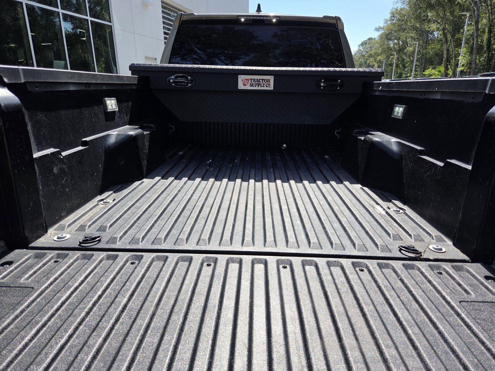 Used 2024 Toyota Tacoma TRD Off-Road AWD/4WD image 16