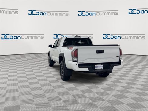 Used 2023 Toyota Tacoma TRD Off-Road w/ Technology Package image 7